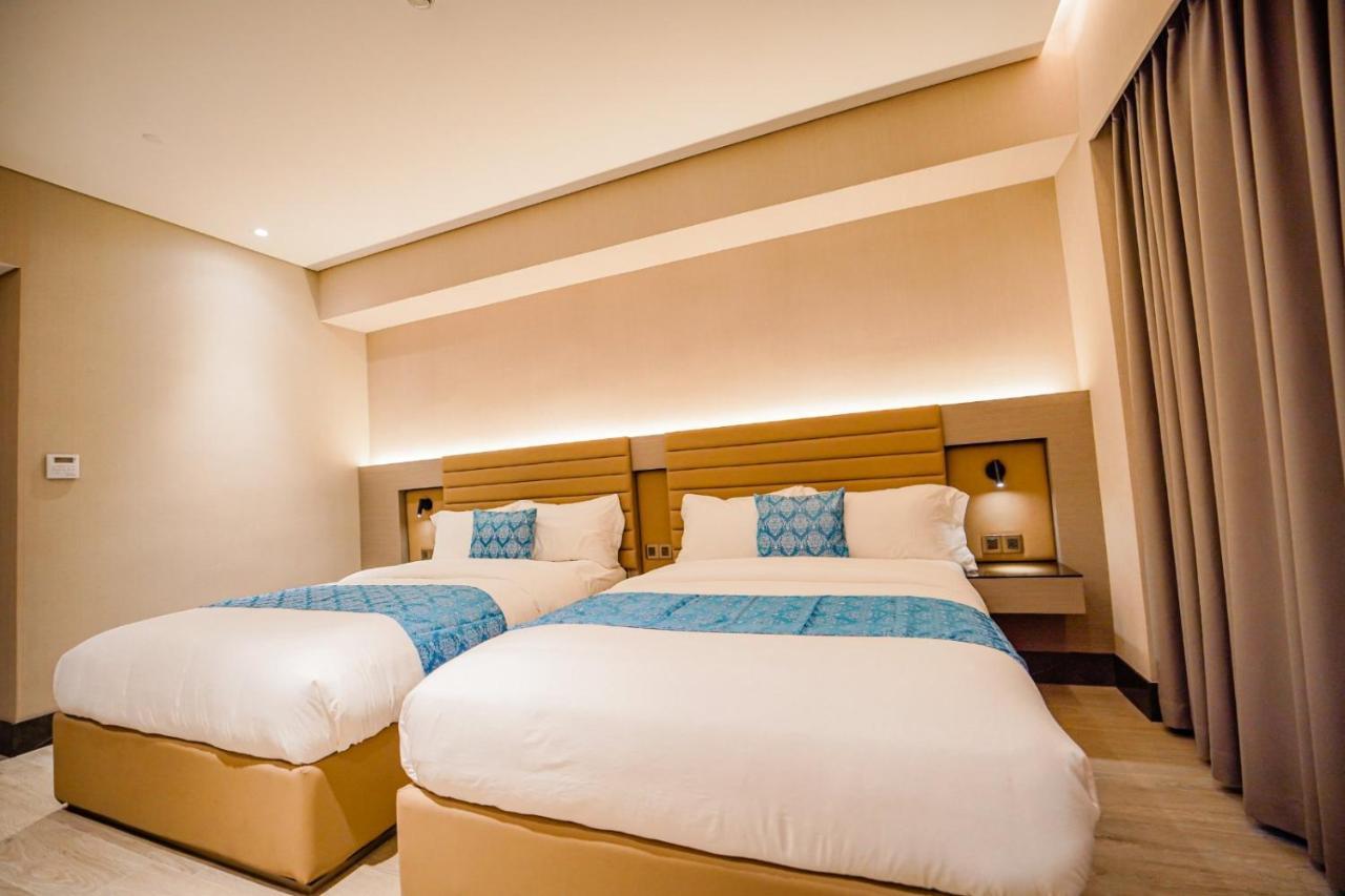 Bayprime Hotel Paranaque City Exteriör bild